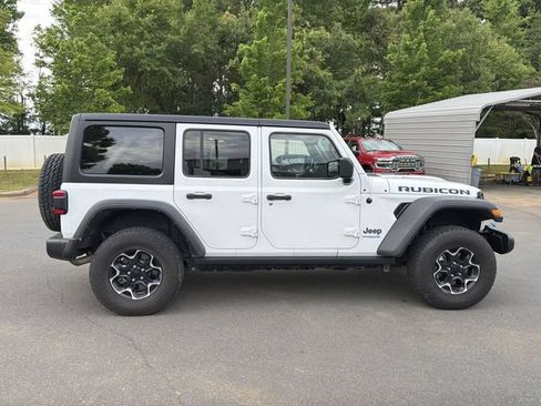 Used 2022 Jeep Wrangler Unlimited Rubicon 4xe w/ Cold Weather Group AWD/4WD image 5