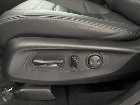 Certified 2025 Honda CR-V EX-L image 14