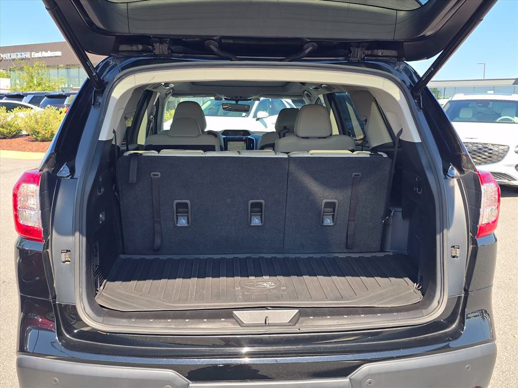 Used 2020 Subaru Ascent Limited w/ Technology Package AWD/4WD image 17