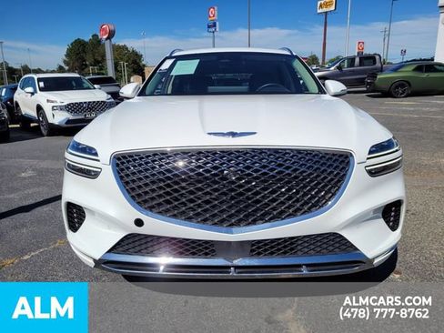 Used 2023 Genesis GV70 2.5T w/ Advanced Package image 18