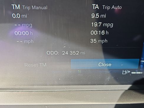 Used 2023 Volvo XC90 B6 Plus w/ Protection Package Premier image 6