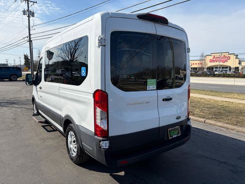 Used 2018 Ford Transit 150 XL image 11