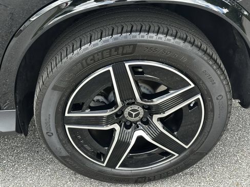 Certified 2026 Mercedes-Benz GLC 300 4MATIC image 23