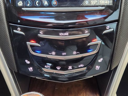 Used 2018 Cadillac XTS Premium Luxury image 22