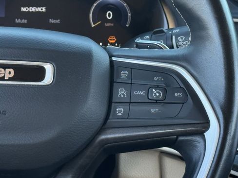 Used 2021 Jeep Grand Cherokee L Limited w/ Trailer Tow Package image 15