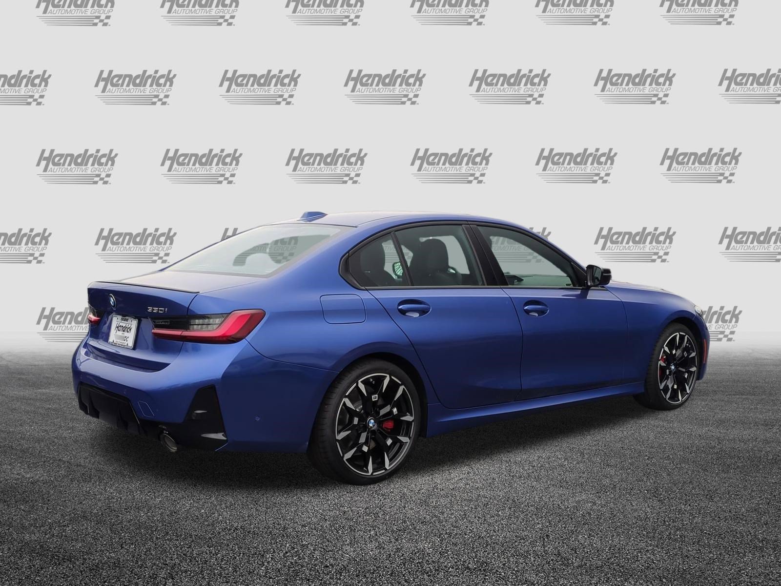 Certified 2026 BMW 330i Sedan w/ M Sport Package RWD image 10