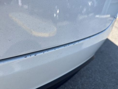 Used 2024 Tesla Model X Base image 12