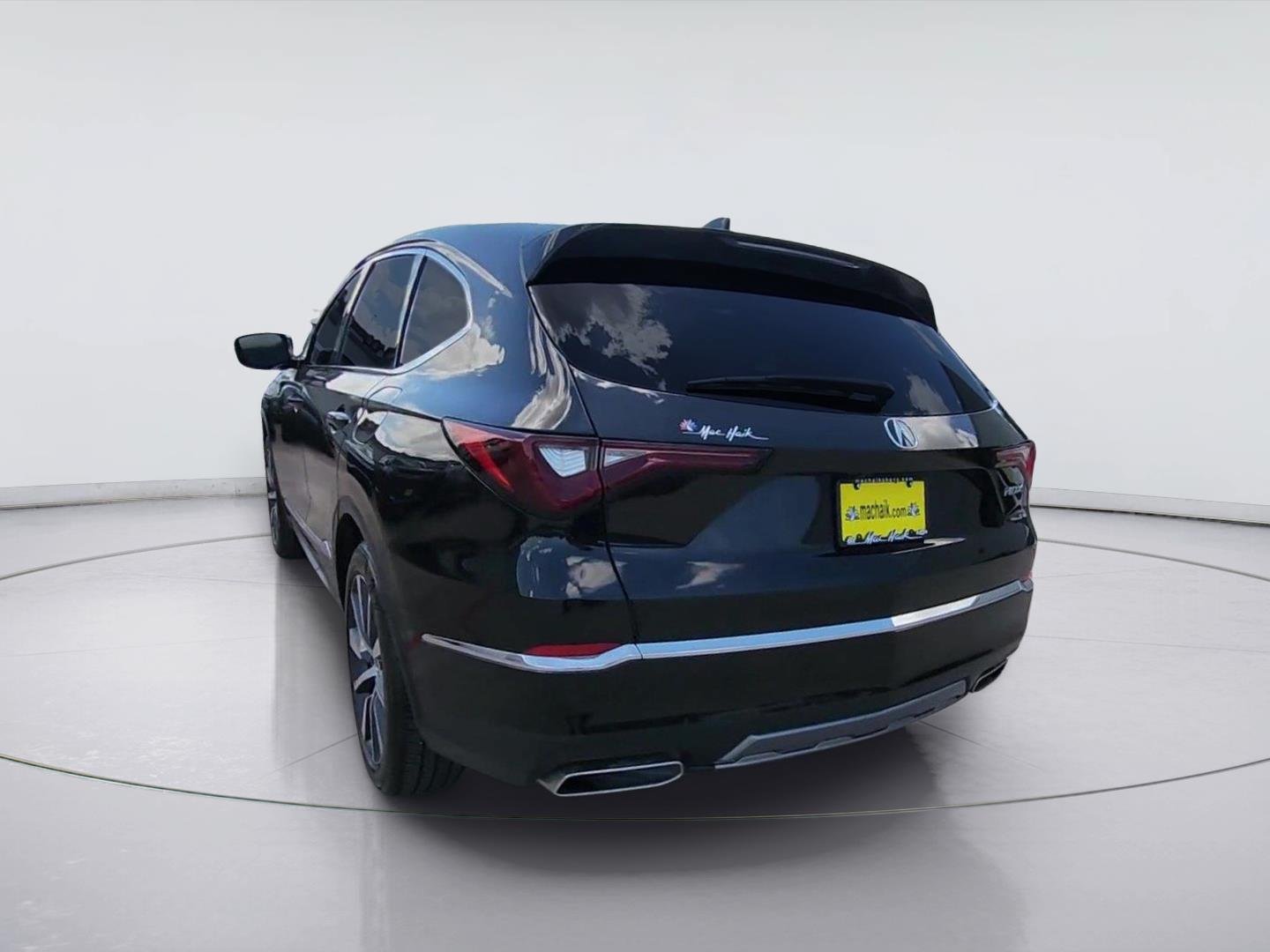 Used 2025 Acura MDX w/ Technology Package FWD image 7