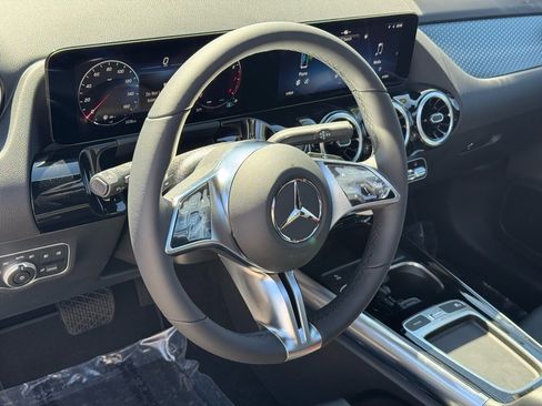 New 2026 Mercedes-Benz GLA 250 image 23
