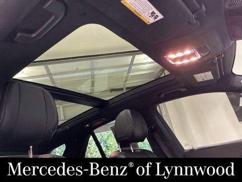 Used 2021 Mercedes-Benz GLE 63 AMG S image 34