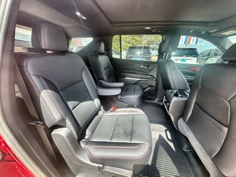 Used 2026 Chevrolet Traverse Z71 w/ Driver Confidence Package AWD/4WD image 26