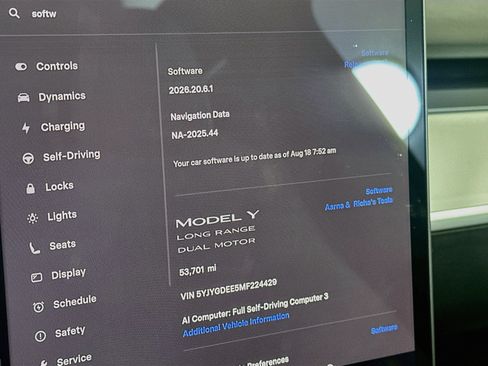 Used 2021 Tesla Model Y Long Range AWD/4WD image 18