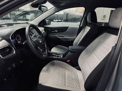 Used 2024 Chevrolet Equinox LT image 16