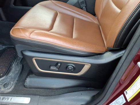Used 2022 RAM 1500 Limited AWD/4WD image 11
