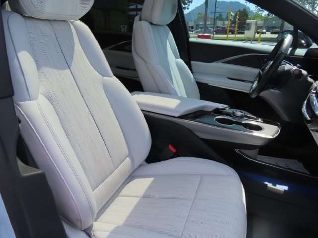 Certified 2024 Cadillac Lyriq Sport AWD/4WD image 40