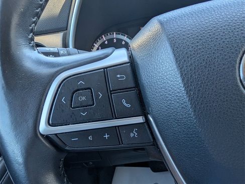 Used 2022 Toyota Highlander XLE image 22