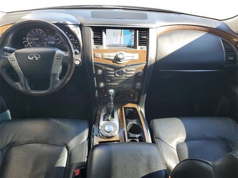 Used 2017 INFINITI QX80 2WD image 3