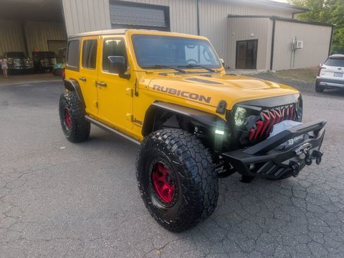 Used 2020 Jeep Wrangler Unlimited Rubicon w/ Dual Top Group AWD/4WD image 1