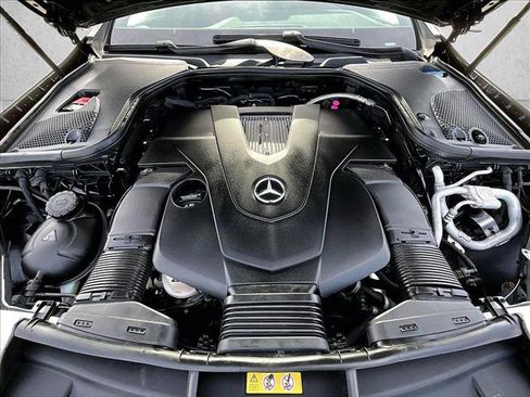 Used 2020 Mercedes-Benz E 450 4MATIC Cabriolet image 11