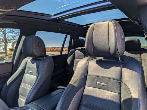 Used 2021 Mercedes-Benz GLS 63 AMG 4MATIC image 17