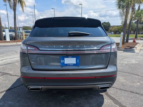 Used 2023 Lincoln Nautilus Reserve w/ Equipment Group 201A FWD image 6