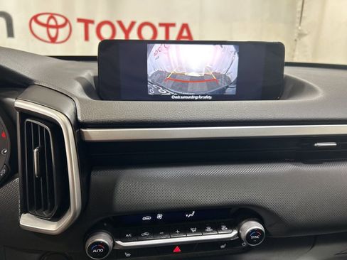 Used 2025 MAZDA CX-50 AWD 2.5 S w/ Premium Package image 26