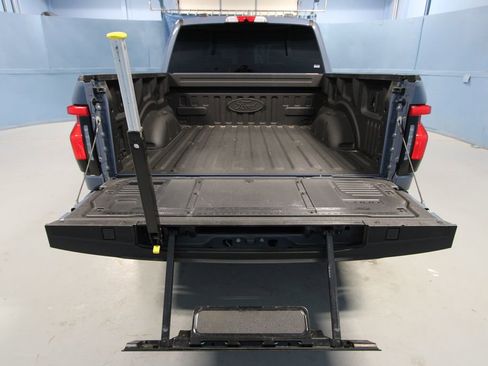 Used 2023 Ford F150 Lightning XLT image 44