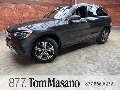 Used 2022 Mercedes-Benz GLC 300 4MATIC w/ Multimedia Package Lite image 1