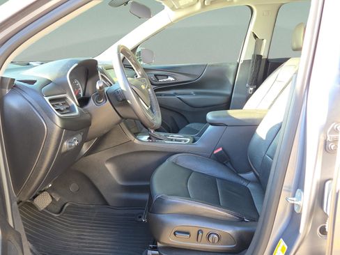 Used 2018 Chevrolet Equinox LT image 10