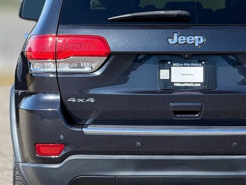 Used 2015 Jeep Grand Cherokee Limited w/ Luxury Group II AWD/4WD image 13