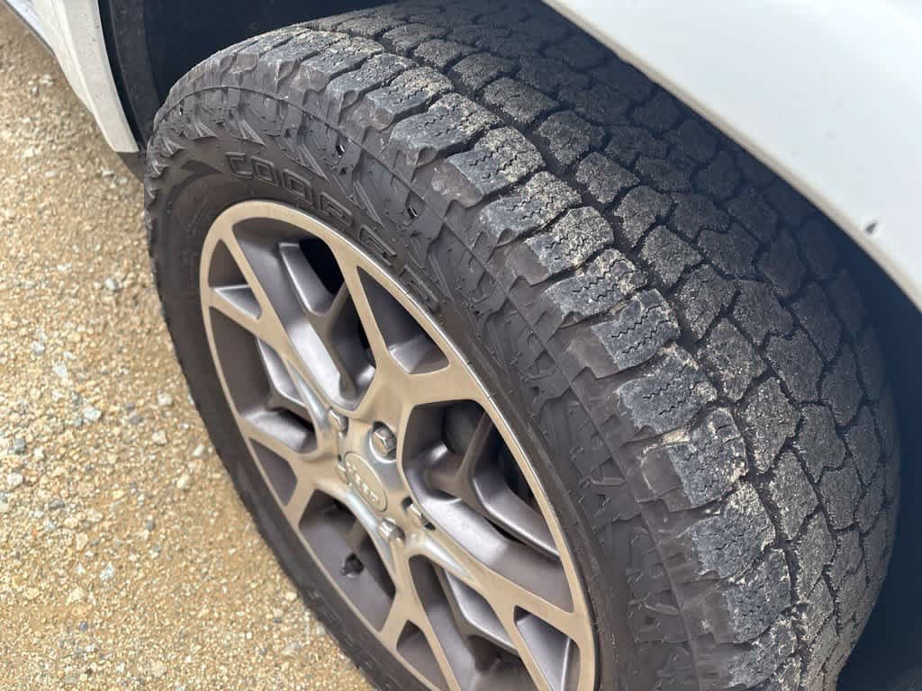 Used 2018 Jeep Grand Cherokee Limited AWD/4WD image 7