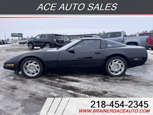 Used 1991 Chevrolet Corvette ZR-1 image 5