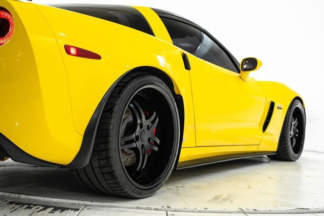 Used 2008 Chevrolet Corvette Z06 w/ Preferred Equipment Group RWD image 13
