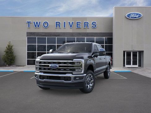 New 2026 Ford F250 Lariat w/ Chrome Package image 2