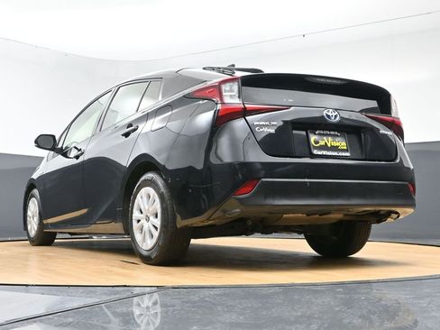 Used 2022 Toyota Prius LE image 48