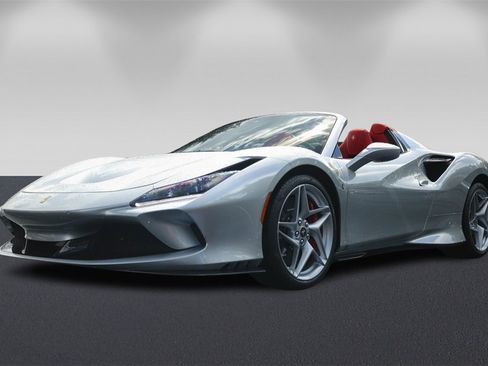 Certified 2021 Ferrari F8 Tributo image 7