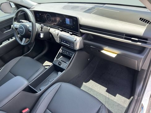 New 2026 Hyundai Kona Limited FWD image 17