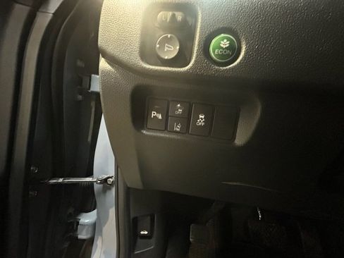 Used 2023 Honda Passport EX-L image 16