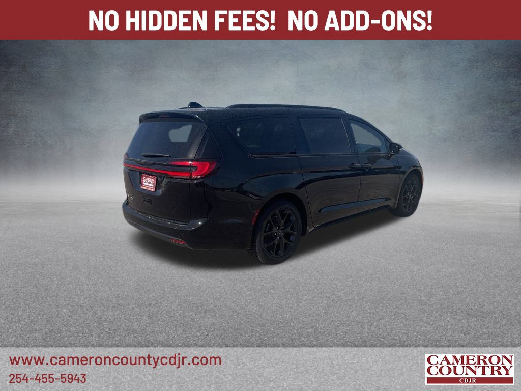New 2026 Chrysler Pacifica Select w/ S Appearance Package FWD image 7