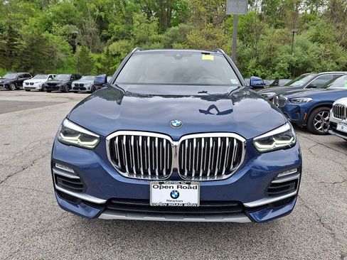 Used 2021 BMW X5 xDrive40i w/ Premium Package 2 AWD/4WD image 2