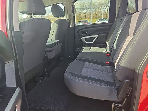 Used 2024 Nissan Titan SV w/ Accessory Utility Package image 31