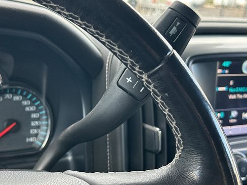 Used 2018 Chevrolet Silverado 1500 LTZ Z71 w/ Centennial Edition image 21