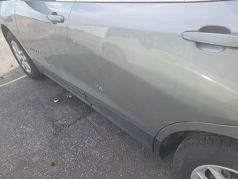 Used 2023 Chevrolet Equinox LT image 17