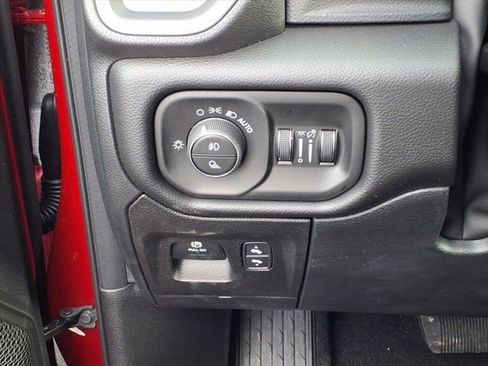 New 2026 RAM 1500 4x4 Crew Cab image 14