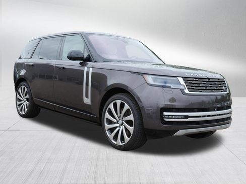 Used 2023 Land Rover Range Rover Long Wheelbase Autobiography AWD/4WD image 7