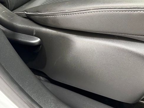 Used 2025 Buick Encore GX Preferred FWD image 20