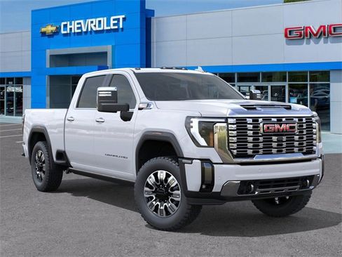 New 2026 GMC Sierra 2500 Denali w/ Denali Reserve Package image 7