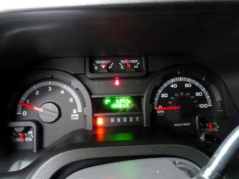 Used 2009 Ford E-150 and Econoline 150 image 25