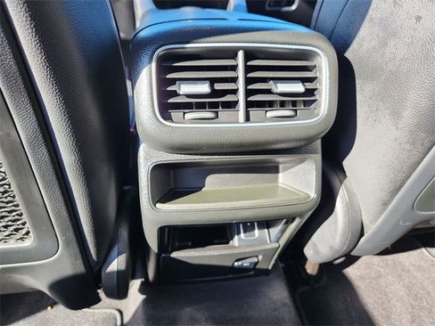 Used 2020 Mercedes-Benz GLE 350 4MATIC image 22
