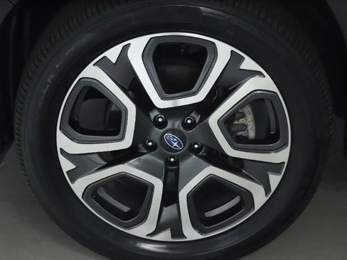 Certified 2024 Subaru Ascent Limited AWD/4WD image 39